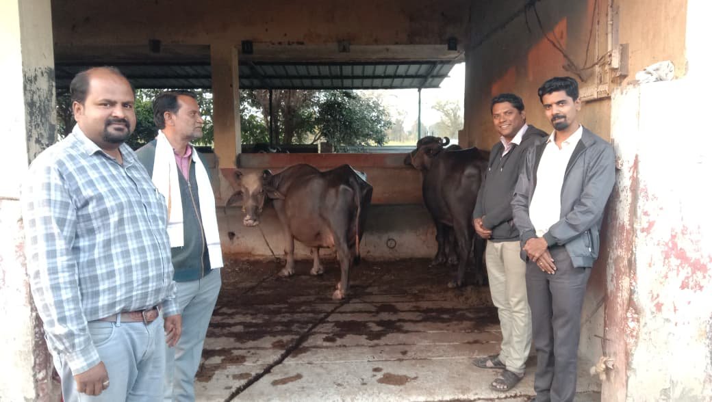 अमृत संस्थेला मिळणार तारापूरच्या कृषी विकास केंद्राचे सहकार्य अतिरिक्त फोटो