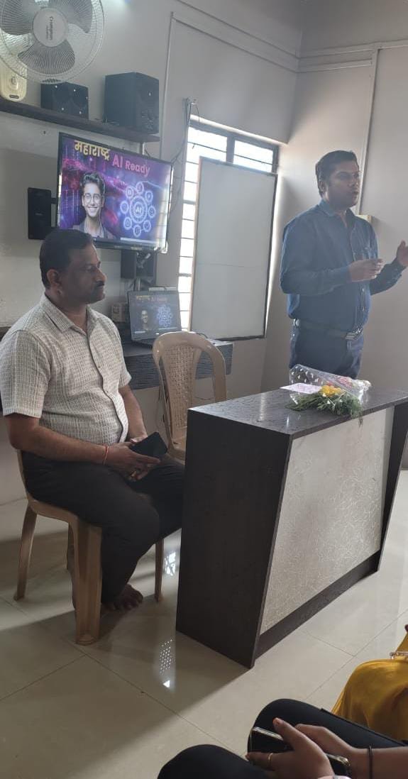 धामणगाव रेल्वे येथे झाली अमृत संस्थेची बैठक अतिरिक्त फोटो