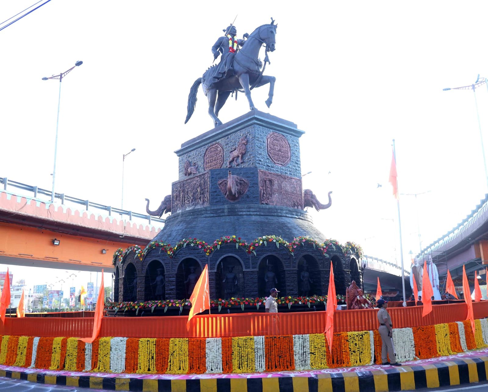 शिवराज्याभिषेक सोहळा : स्वराज्याच्या सुवर्ण पर्वाची ऐतिहासिक आठवण अतिरिक्त फोटो