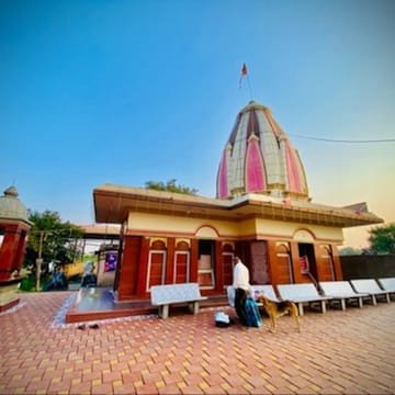 विहिरीतून प्रकटलेल्या गणरायाचे आंबोडे येथील सिद्धिविनायक मंदिर; भाविकांचे श्रद्धास्थान
