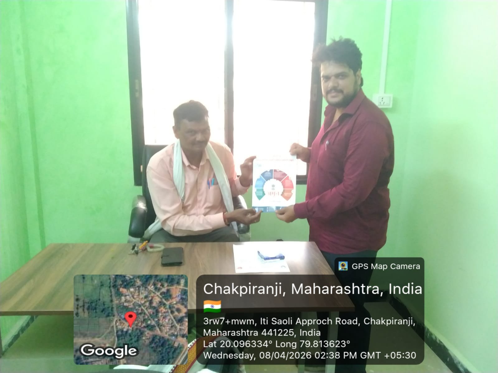 युवक-युवतींचा गावांकडे पाहण्याचा दृष्टिकोन बदलायला हवा  अतिरिक्त फोटो
