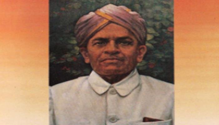 त्र्यंबक शेजवलकर