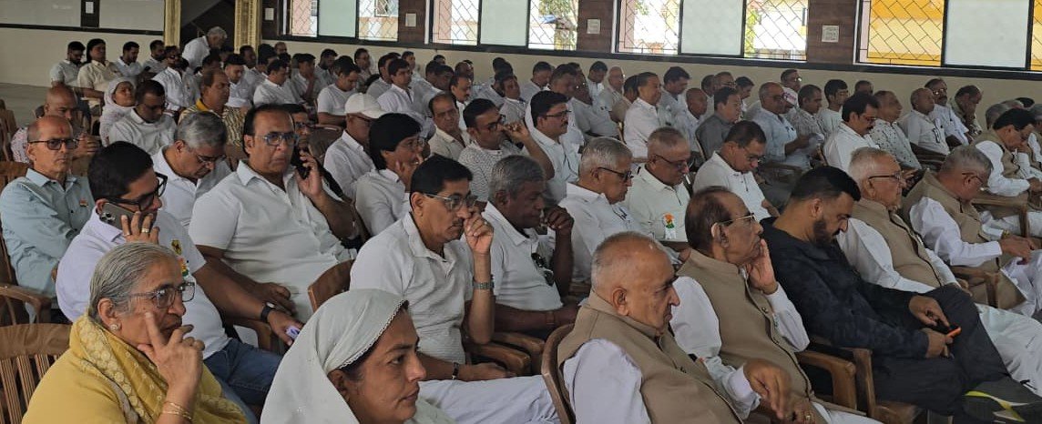 सांगलीतील अमृत मेळाव्यातून सिंधी समाजाशी संवाद अतिरिक्त फोटो