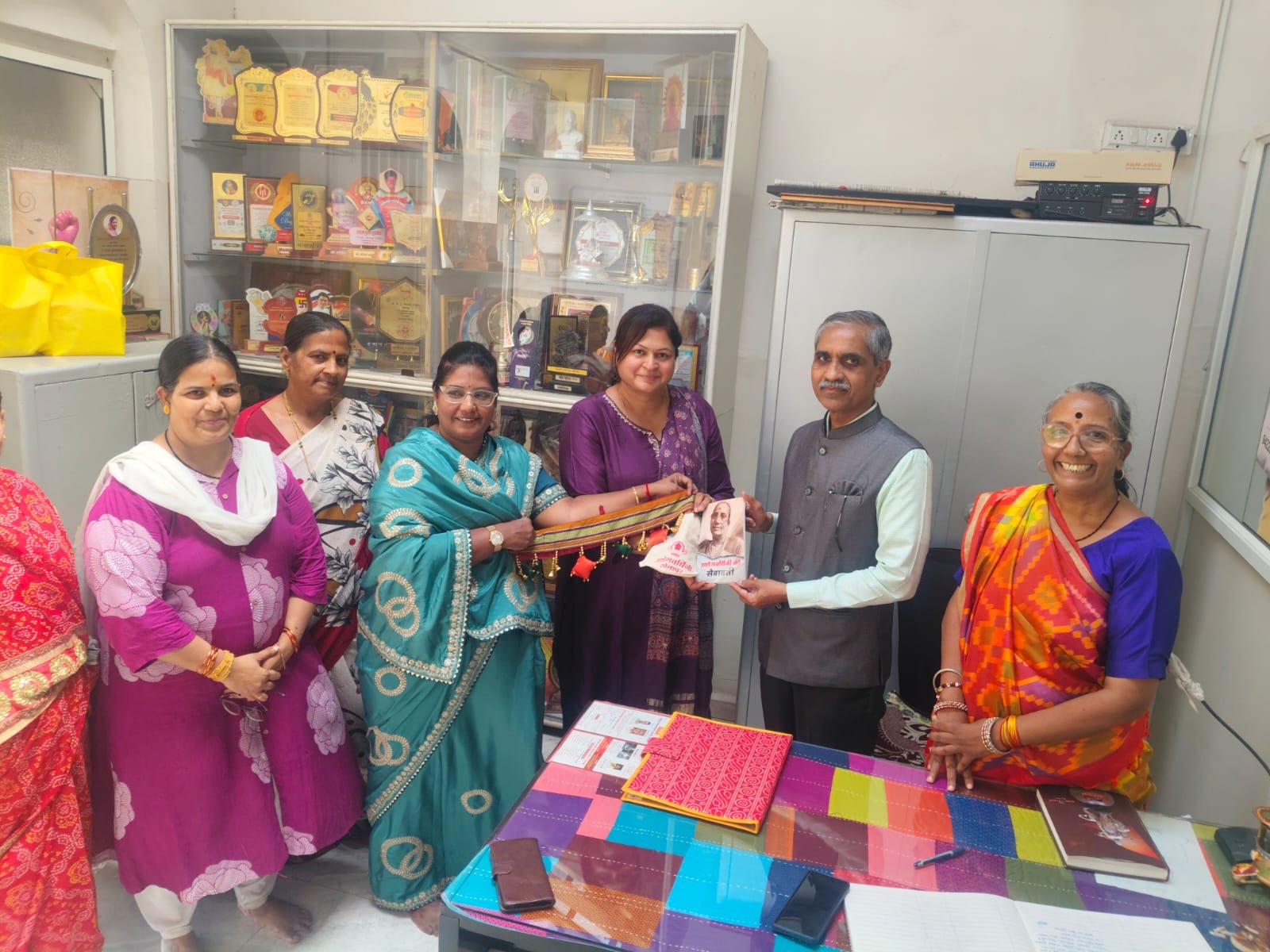 सोलापूरच्या महिलांच्या आर्थिक सक्षमीकरणासाठी ‘अमृत’ आणि उद्योगवर्धिनीचा पुढाकार